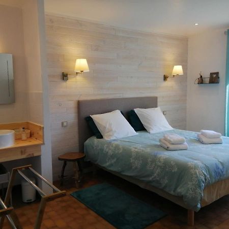 Alabrena Bed & Breakfast Feneyrols Ngoại thất bức ảnh